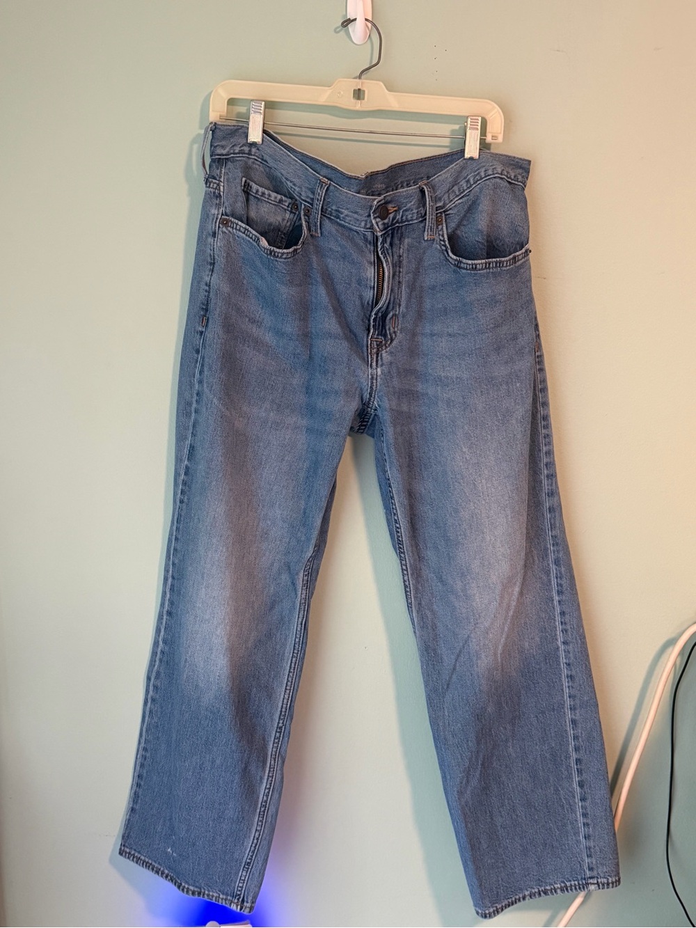 Old Navy Men’s Loose Fit Blue Jeans